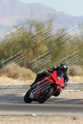 media/Oct-25-2025-Race Pace (Sat) [[47cce5476f]]/Non Verified (1st 20 Minutes of Every Hour)/4-Turn 2 (1112am)/